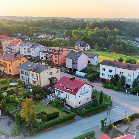 Dom Wakacyjny Na Tulipanowej W Chmielnie Chmielno Bagian luar foto